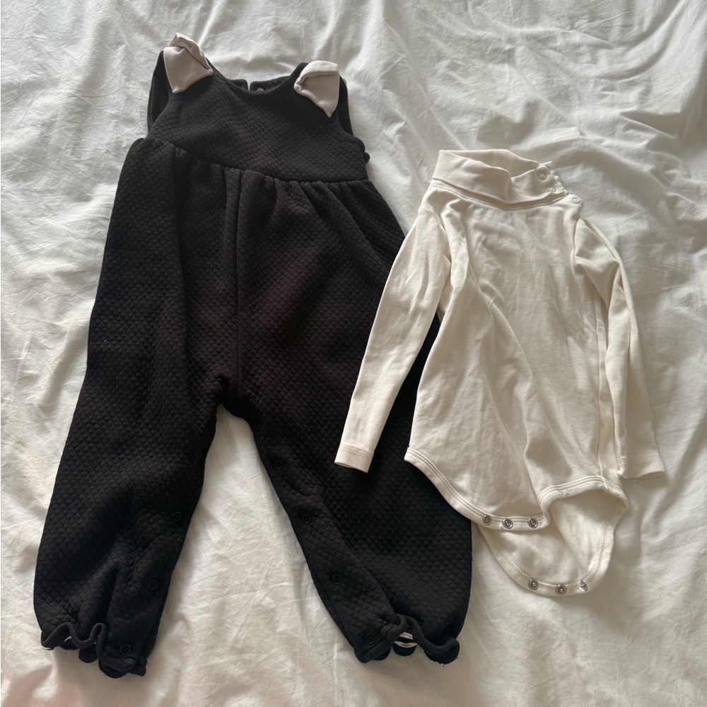 The Beaufort Bonnet Company Black and Cream One-Piece Bodysuit Set